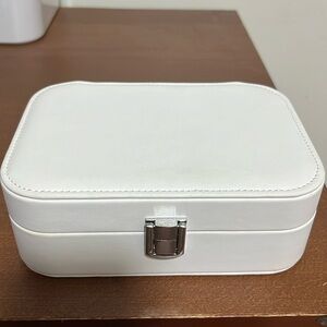 White faux leather jewelry box